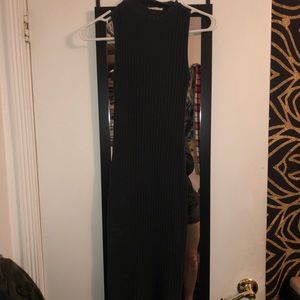 RIBBED MAXI BODYCON